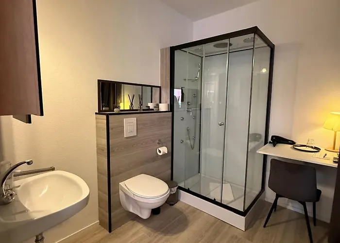 Zum Goldenen Schiff - Budgetwohnung Im Apartmán Marktbreit
